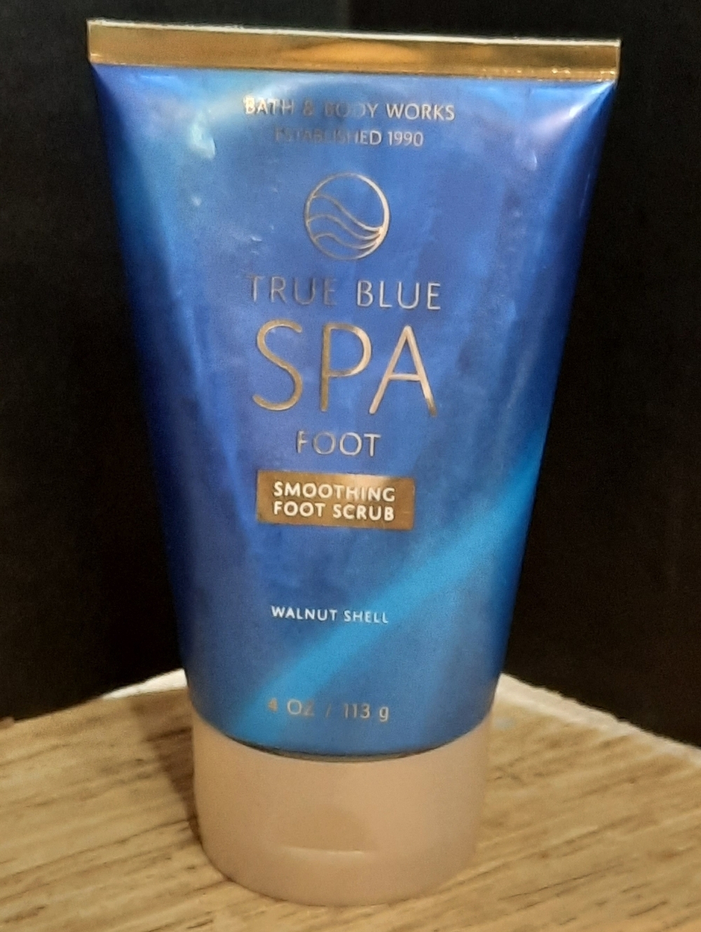 "TRUE BLUE SPA"